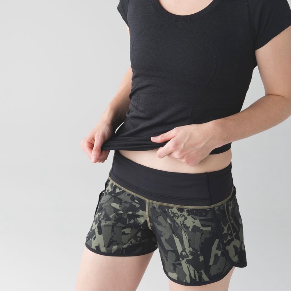 Lululemon Speed Shorts - Camo